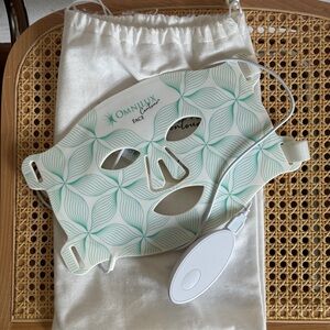Omnilux Contour Face Mask
